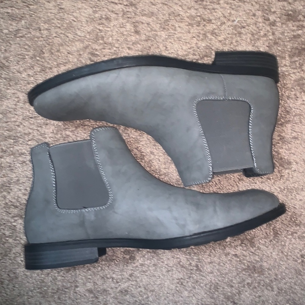 Grey boots